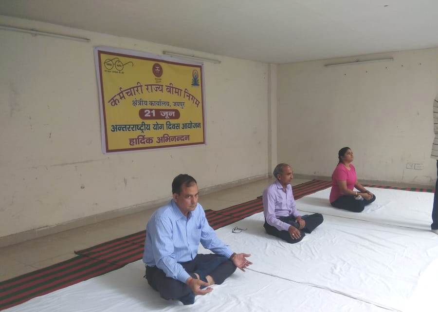 International Yoga Divas